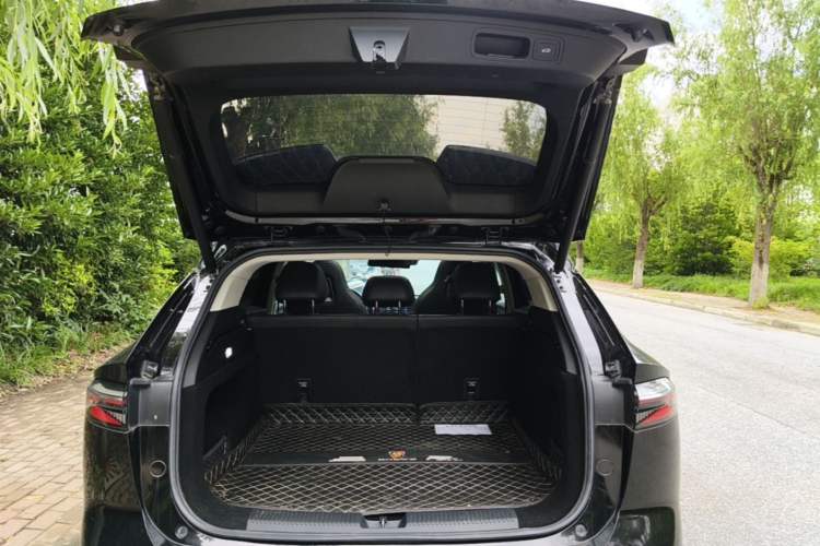 Used Roewe RX5 2023 1.5T Elite Edition Trunk