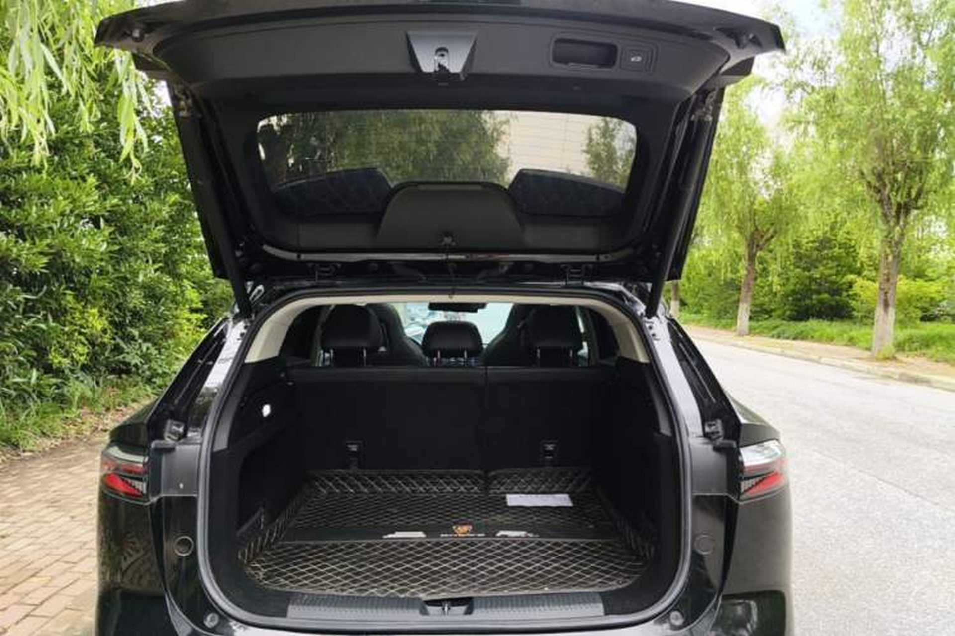 Used Roewe RX5 2023 1.5T Elite Edition Trunk