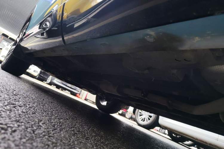 Used Roewe RX5 2023 1.5T Elite Edition Left Side Sill