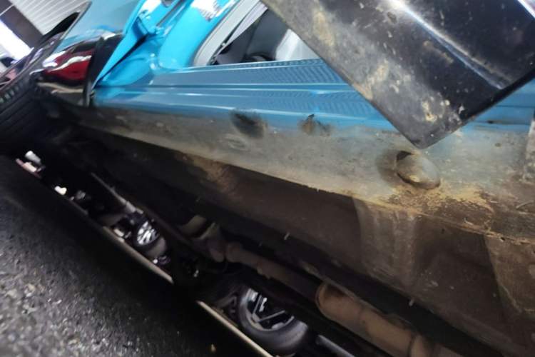 Used Roewe RX5 2023 1.5T Elite Edition Right Side Sill