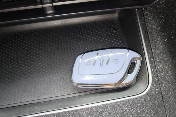 Used Roewe RX5 2023 1.5T Elite Edition Vehicle Key