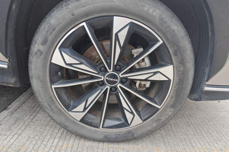 Used Roewe RX5 2023 1.5T Elite Edition Right Front Wheel Hub