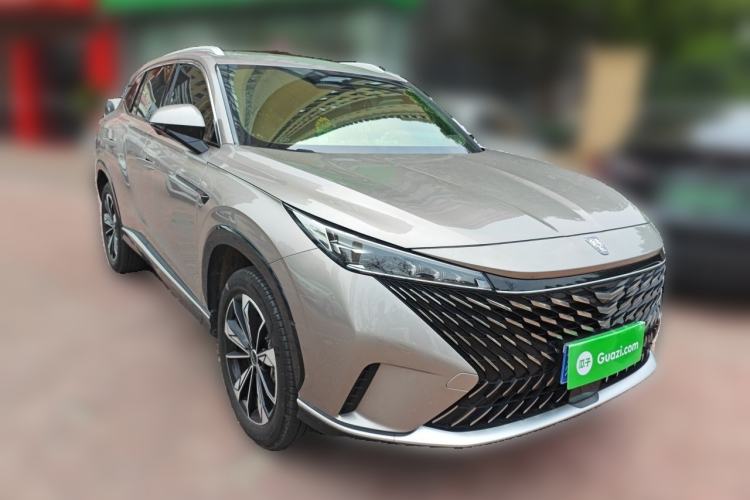 Used Roewe RX5 2023 1.5T Elite Edition Front Right 45 Deg