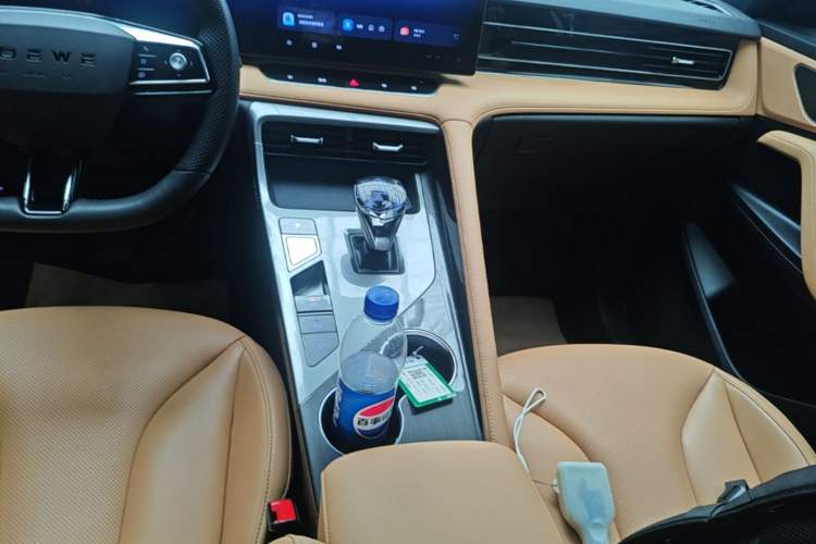 Used Roewe RX5 2023 1.5T Luxury Sliding-Screen Version Gear Lever