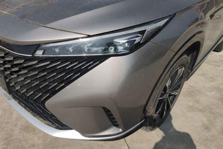 Used Roewe RX5 2023 1.5T Luxury Sliding-Screen Version Left Front Headlight