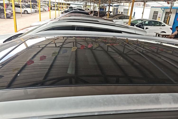 Used Roewe RX5 2023 1.5T Elite Edition Roof