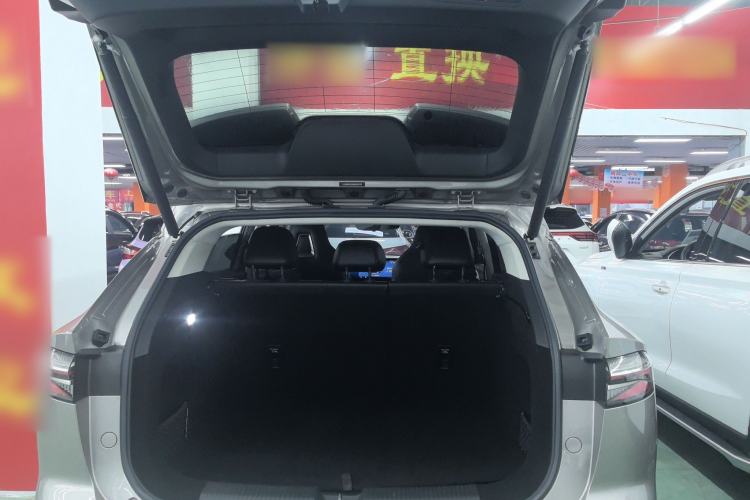 Used Roewe RX5 2023 1.5T Luxury Sliding-Screen Version Trunk