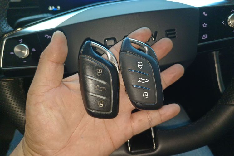 Used Roewe RX5 2023 1.5T Prestige Sliding-Screen Version Vehicle Key