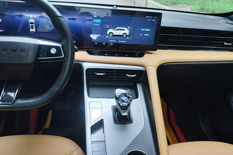 Used Roewe RX5 2023 1.5T Flagship Intelligent Driving Edition Audio And AC Panel