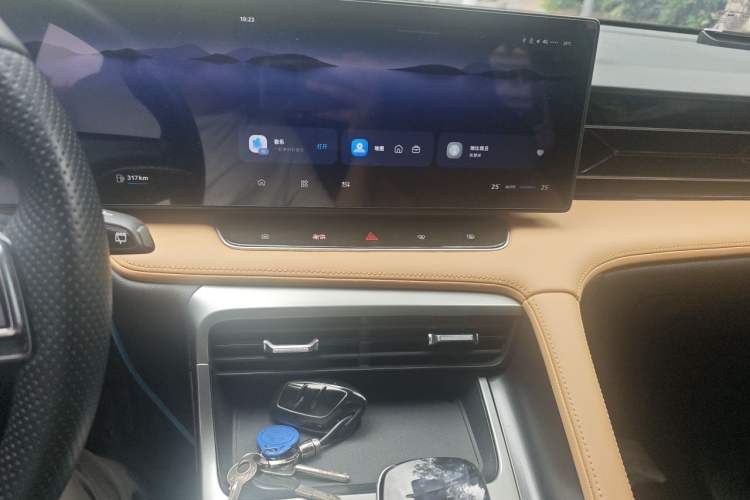 Used Roewe RX5 2023 1.5T Prestige Sliding-Screen Version Audio And AC Panel