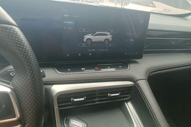 Used Roewe RX5 2023 1.5T Prestige Sliding-Screen Version Audio And AC Panel