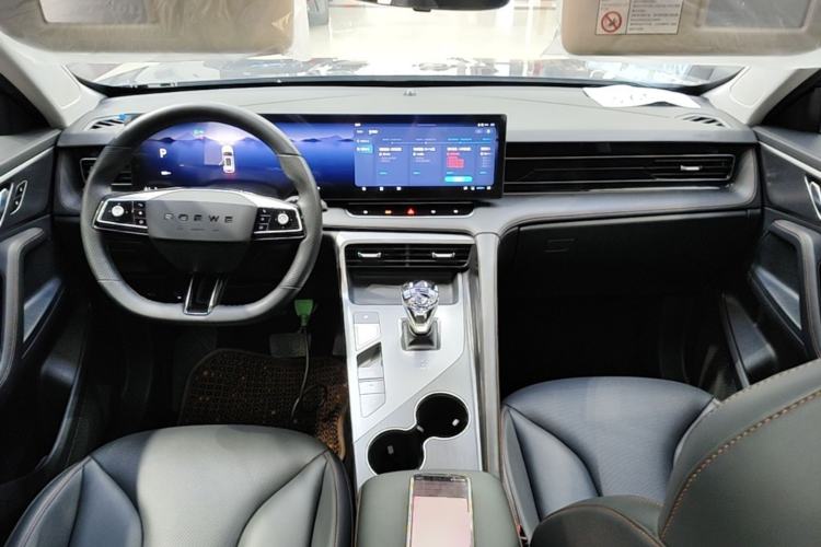 Used Roewe RX5 2023 1.5T Prestige Sliding-Screen Version Center Console