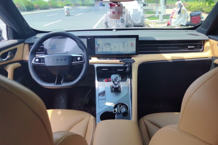 Used Roewe RX5 2023 1.5T Elite Edition Center Console