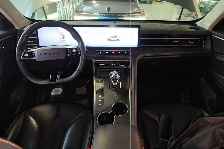 Used Roewe RX5 2023 1.5T Prestige Sliding-Screen Version Center Console