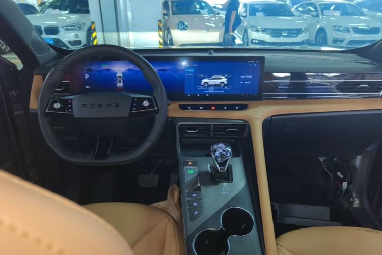 Used Roewe RX5 2023 1.5T Prestige Sliding-Screen Version Center Console