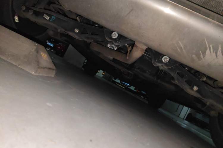 Used Roewe RX5 2023 1.5T Elite Edition Chassis Rear