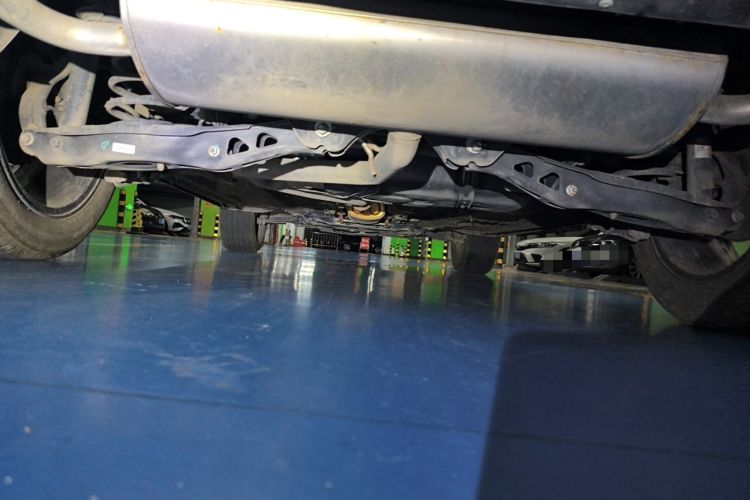 Used Roewe RX5 2023 1.5T Elite Edition Chassis Rear