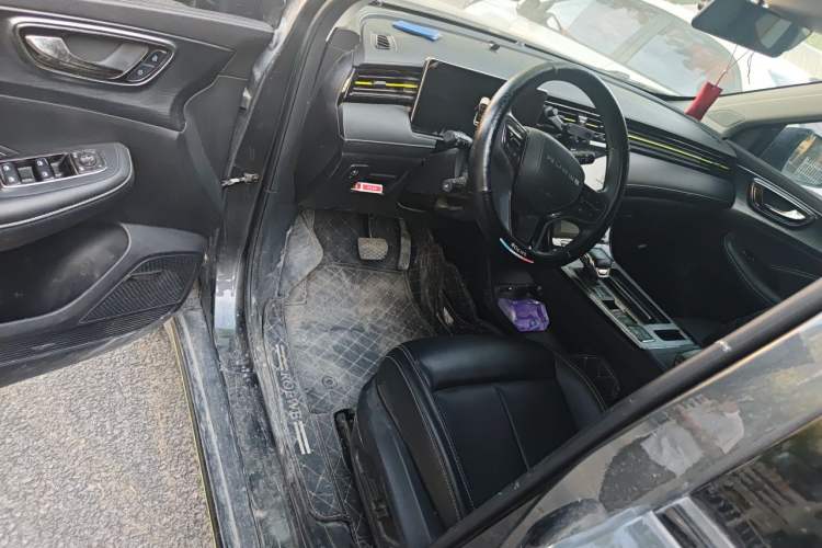 Used Roewe RX5 2023 PLUS 330TGI Automatic Trendsetting Smart Edition Driver Seat