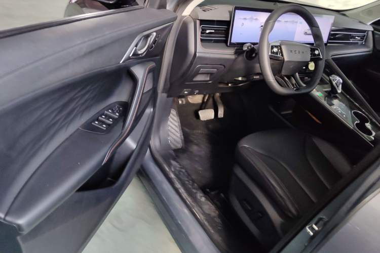 Used Roewe RX5 2023 1.5T Luxury Sliding-Screen Version Driver Seat
