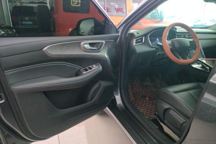 Used Roewe RX5 2023 PLUS 330TGI Automatic Trendsetting Smart Edition Driver Seat