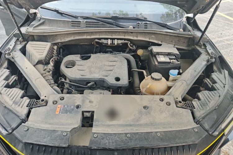 Used Roewe RX5 2023 PLUS 330TGI Automatic Trendsetting Smart Edition Engine Bay