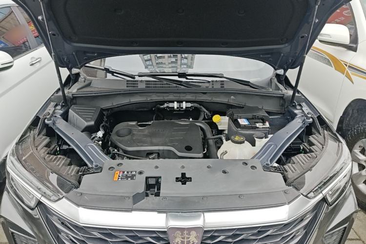 Used Roewe RX5 2023 PLUS 330TGI Automatic Trendsetting Smart Edition Engine Bay