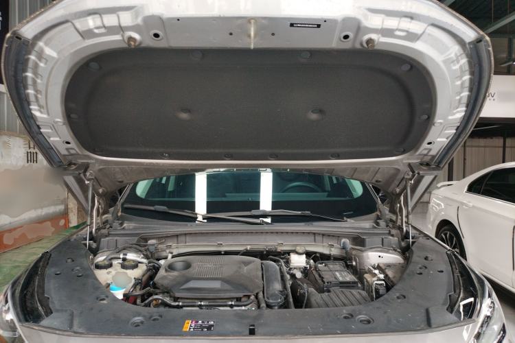 Used Roewe RX5 2023 1.5T Elite Edition Engine Bay