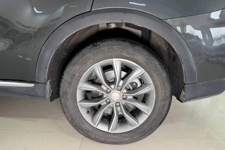 Used Roewe RX5 2023 PLUS 330TGI Automatic Trendsetting Smart Edition Exterior 1