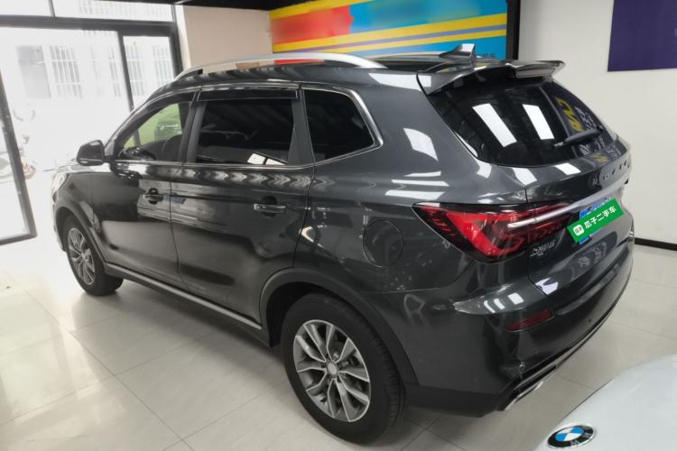 Used Roewe RX5 2023 PLUS 330TGI Automatic Trendsetting Smart Edition Exterior 2