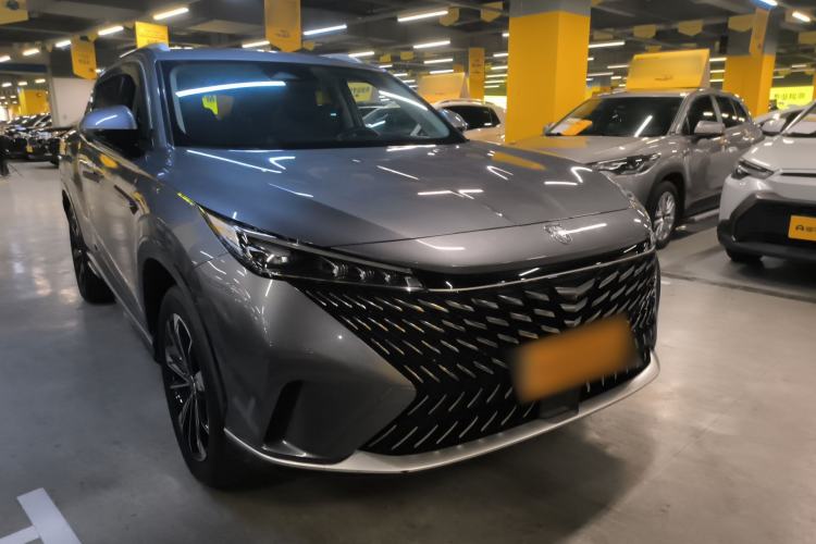 Used Roewe RX5 2023 1.5T Elite Edition Front Right 45 Deg