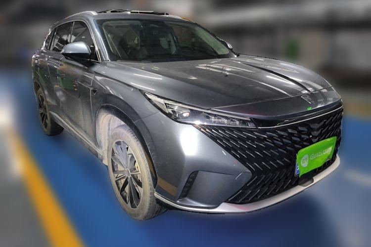 Used Roewe RX5 2023 1.5T Elite Edition Front Right 45 Deg