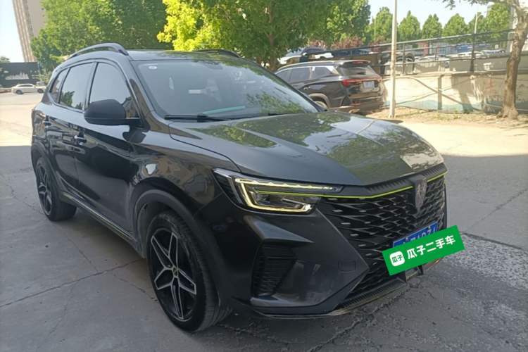 Used Roewe RX5 2023 PLUS 330TGI Automatic Trendsetting Smart Edition Front Right 45 Deg