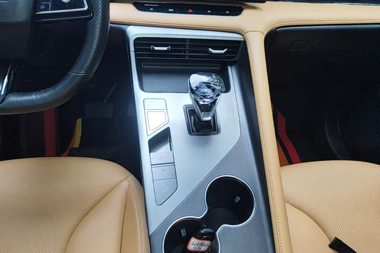 Used Roewe RX5 2023 1.5T Flagship Intelligent Driving Edition Gear Lever