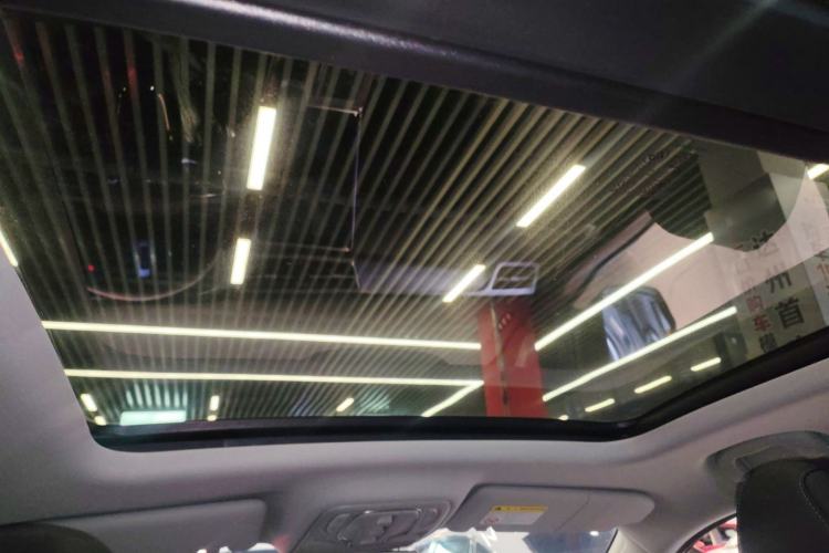 Used Roewe RX5 2023 PLUS 330TGI Automatic Trendsetting Smart Edition Headliner