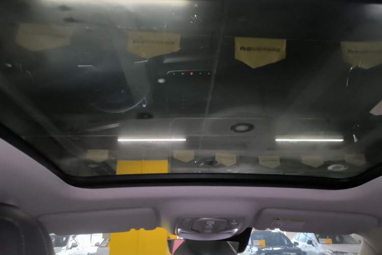 Used Roewe RX5 2023 1.5T Elite Edition Headliner