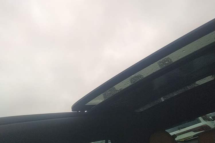 Used Roewe RX5 2023 1.5T Luxury Sliding-Screen Version Headliner