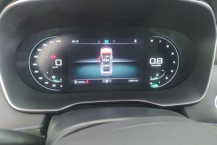 Used Roewe RX5 2023 PLUS 330TGI Automatic Trendsetting Smart Edition Instrument Cluster