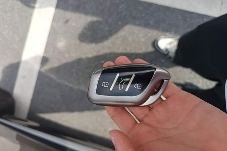 Used Roewe RX5 2023 1.5T Elite Edition Interior 1