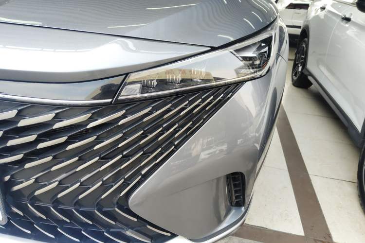 Used Roewe RX5 2023 1.5T Luxury Sliding-Screen Version Left Front Headlight