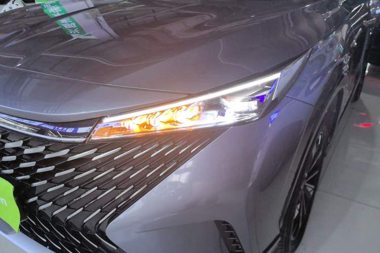 Used Roewe RX5 2023 1.5T Luxury Sliding-Screen Version Left Front Headlight