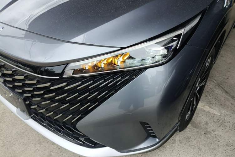 Used Roewe RX5 2023 1.5T Luxury Sliding-Screen Version Left Front Headlight