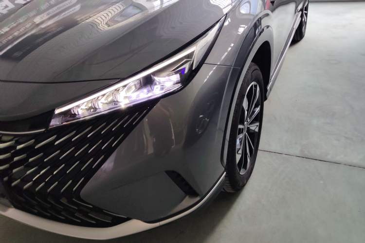 Used Roewe RX5 2023 1.5T Luxury Sliding-Screen Version Left Front Headlight
