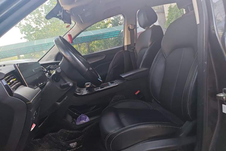 Used Roewe RX5 2023 PLUS 330TGI Automatic Trendsetting Smart Edition Left Front Seat