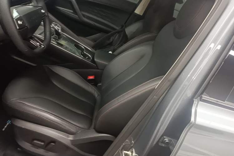 Used Roewe RX5 2023 1.5T Elite Edition Left Front Seat