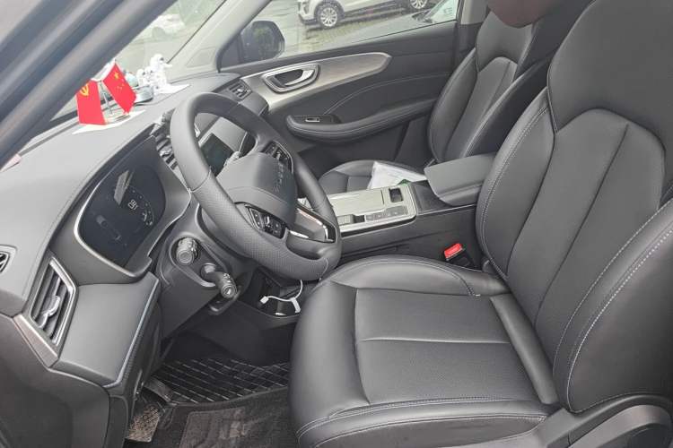 Used Roewe RX5 2023 PLUS 330TGI Automatic Trendsetting Smart Edition Left Front Seat