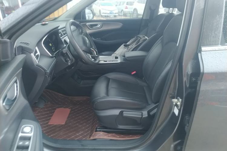 Used Roewe RX5 2023 PLUS 330TGI Automatic Trendsetting Smart Edition Left Front Seat