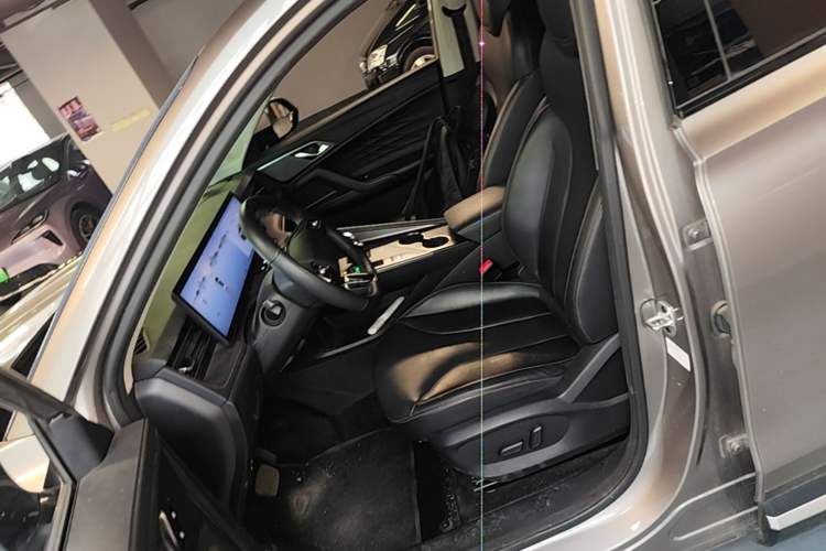 Used Roewe RX5 2023 1.5T Prestige Sliding-Screen Version Left Front Seat