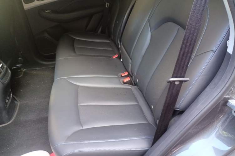 Used Roewe RX5 2023 PLUS 330TGI Automatic Trendsetting Smart Edition Left Rear Seat