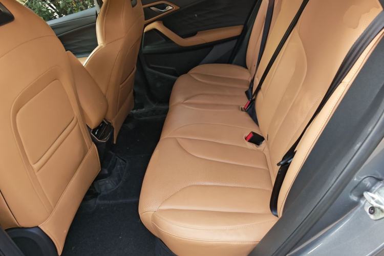 Used Roewe RX5 2023 1.5T Prestige Sliding-Screen Version Left Rear Seat
