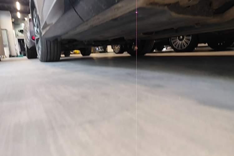 Used Roewe RX5 2023 1.5T Prestige Sliding-Screen Version Left Side Sill